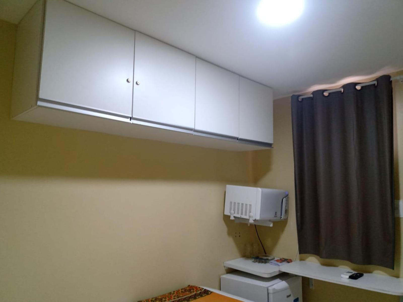Suite 100M Da Praia De Порту-де-Галиньяш Экстерьер фото